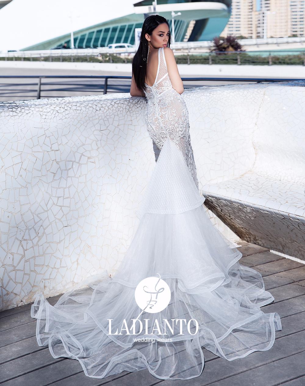 Свадебное платье #7303